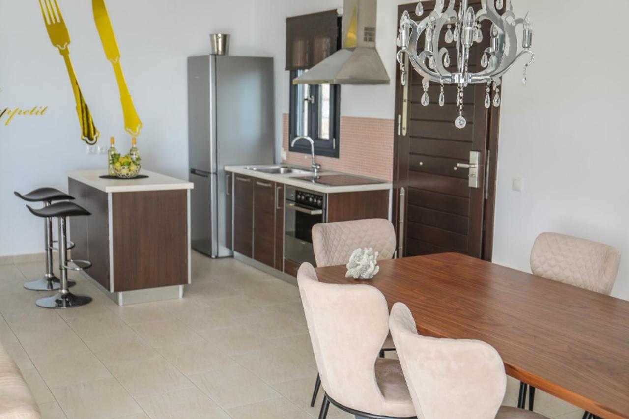 Golden King Villas Vasilias  Exterior photo